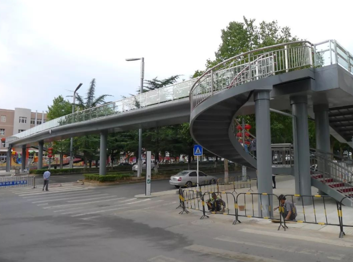 天橋防粘貼涂料